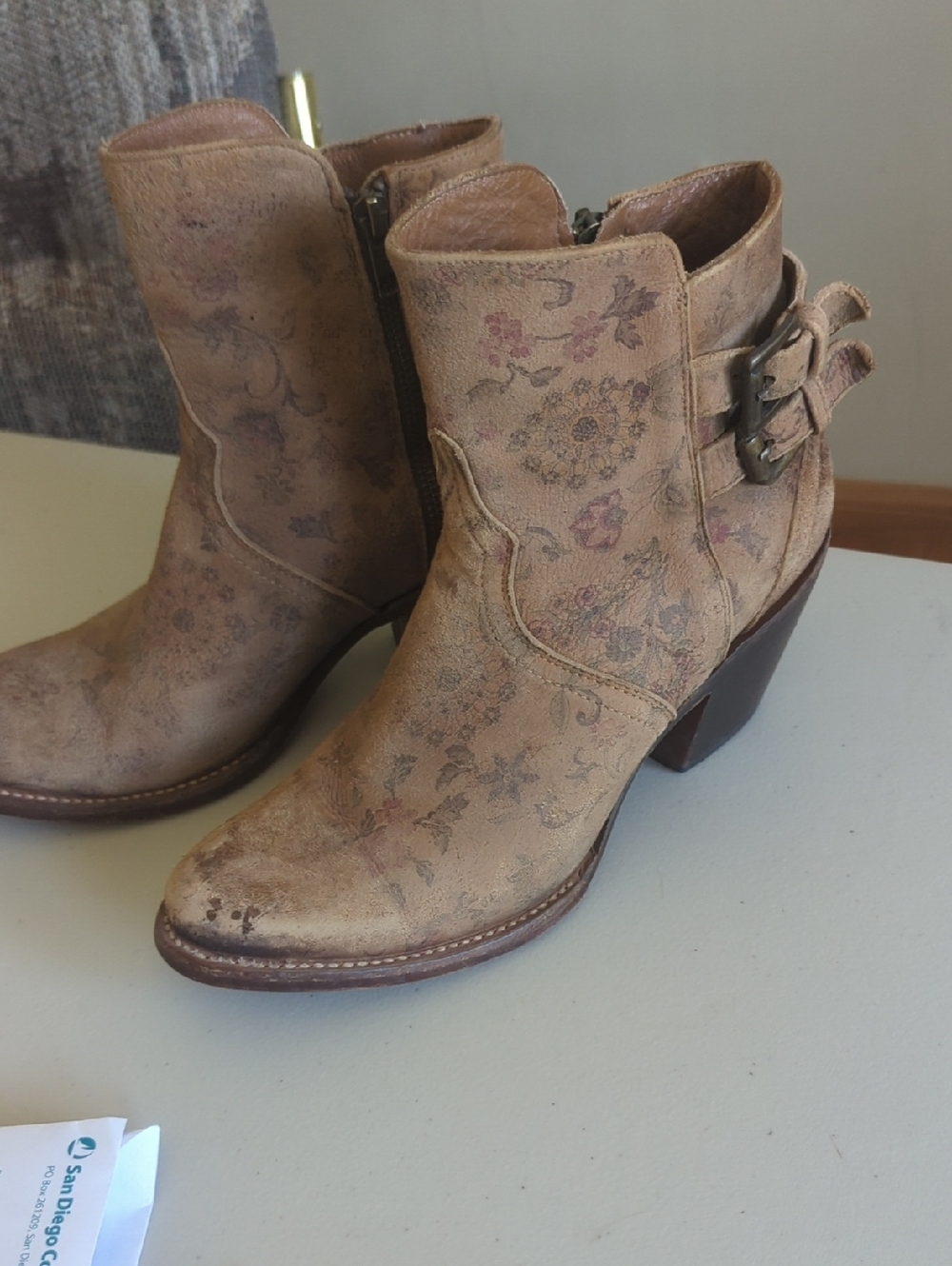 Lucchese Floral Tan Leather Ankle Boots